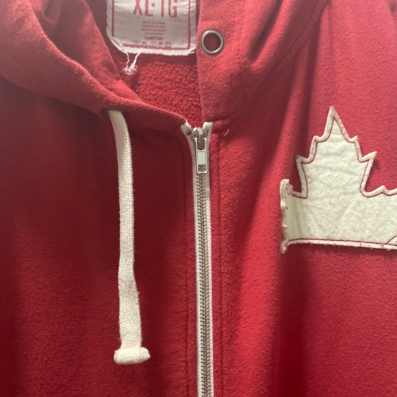 Molson Canadian hoodie - Picture 8 of 8